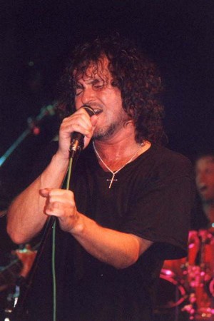 Darren Wharton live 2001